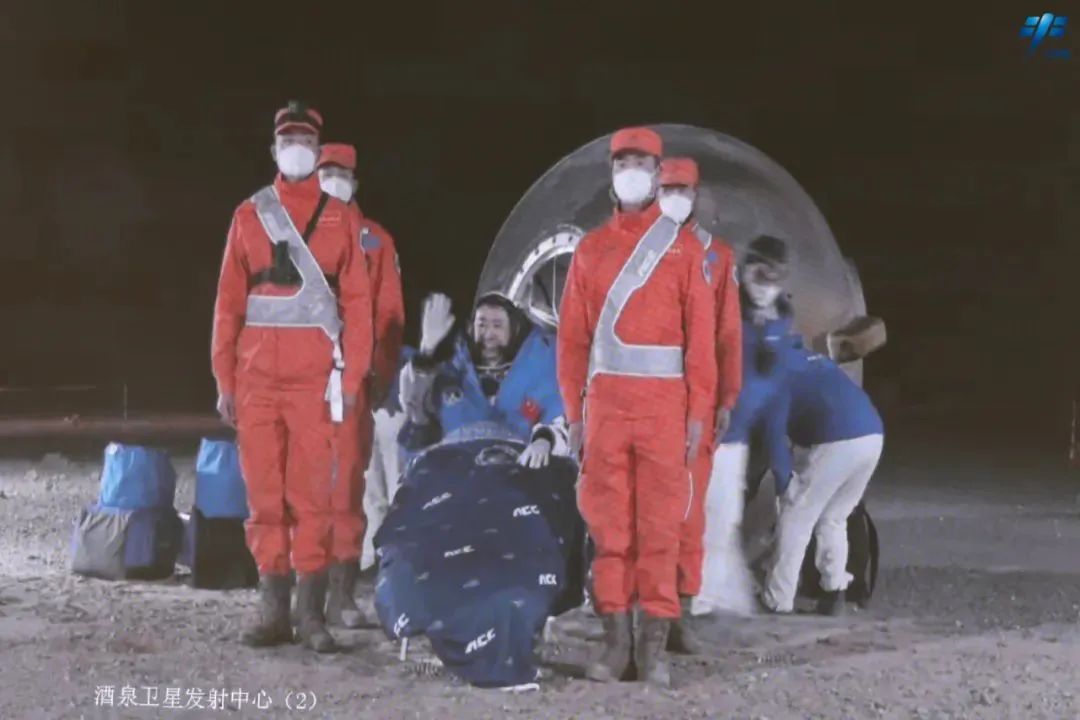 航天1.jpg